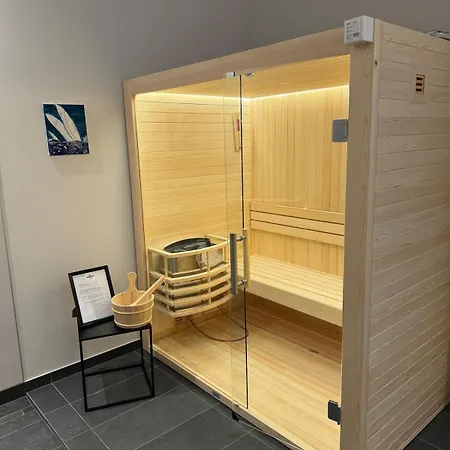 Ommi Kese Opti Sauna Balkon 아파트