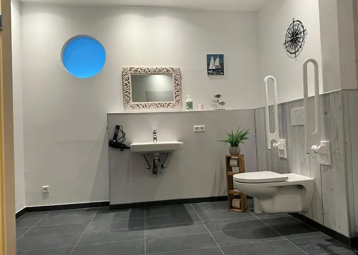 Ommi Kese Opti Sauna Balkon شقة *